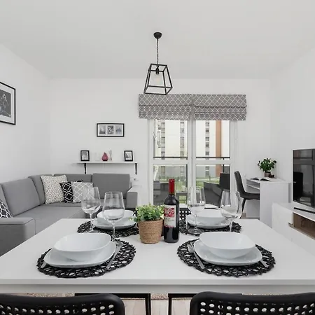 Krowodrza Apartment Premium With Balcony By Renters Prestige Krakow Exterior photo