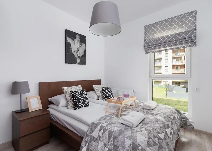 Krowodrza Apartment Premium With Balcony By Renters Prestige
